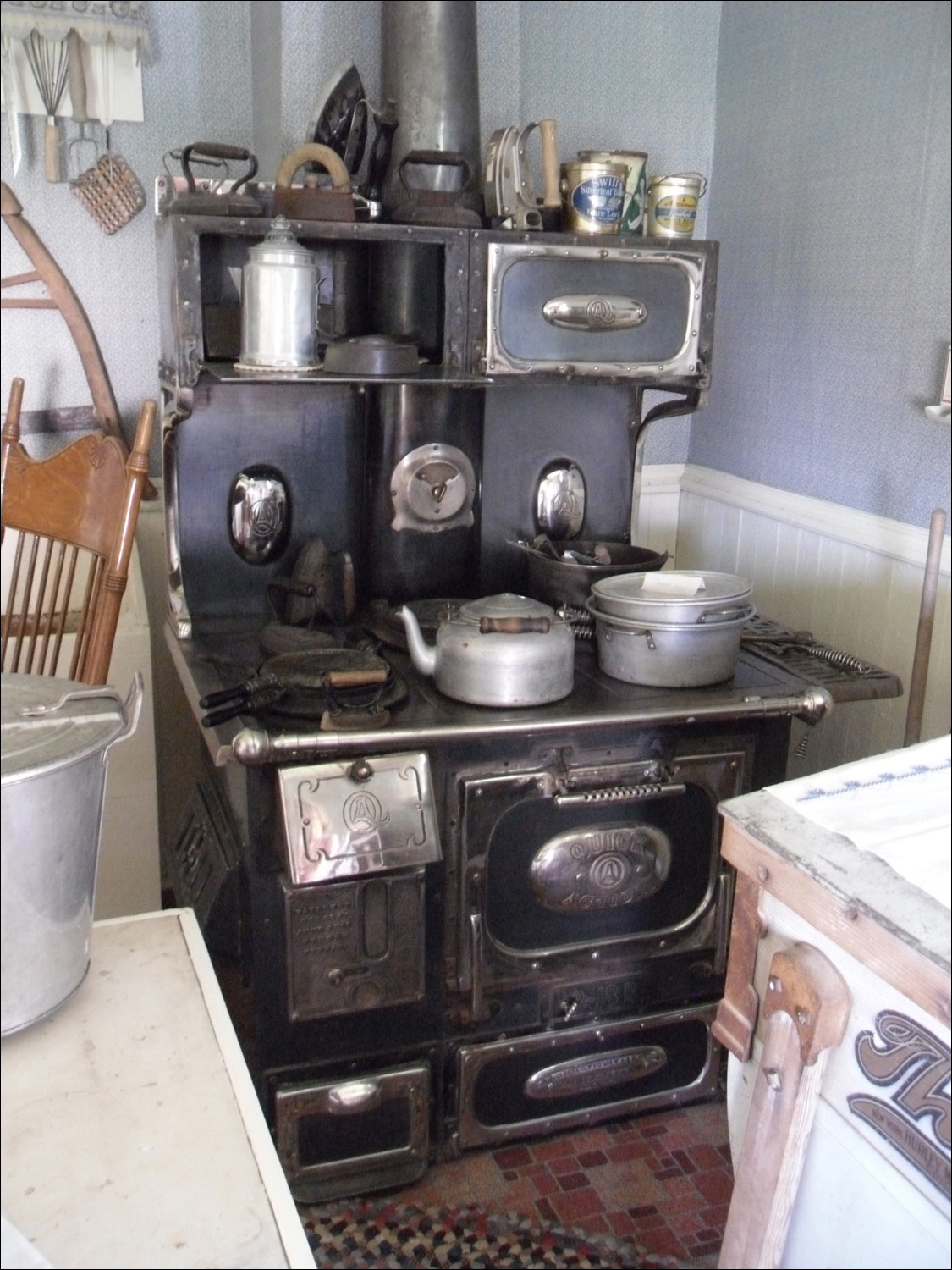 Ritzville, WA- Dr Burroughs home tour~kitchen